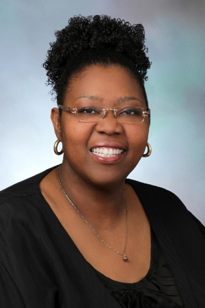 Headshot of Donna Braswell