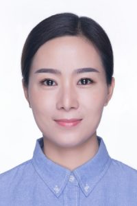 headshot of Raisy Liu
