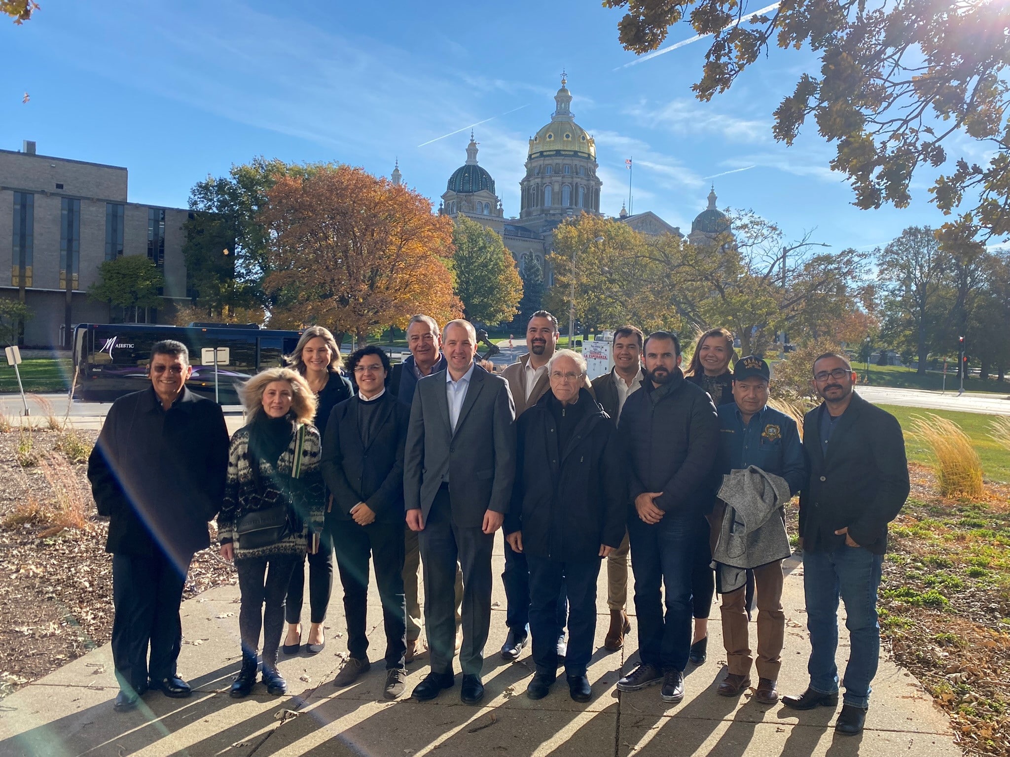 A group of representatives from 10 Mexican companies recently visited the United States to learn more about yellow corn production and the advantages of high protein DDGS. The team had the opportunity to meet with Iowa Secretary of Agriculture Mike Naig while there.