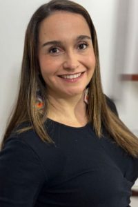 headshot of Diana Correa